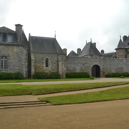 Gite De La Plage Lezardrieux Exterior photo